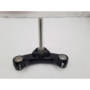 CHẢNG BA PHÍA DƯỚI KÈM TRỤC CỔ PHỐT GENUINE OEM HARLEY DAVIDSON BREAKOUT 2018 +