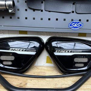 CUSTOM ỐP 2 BÊN MÁY XE TRIUMPH