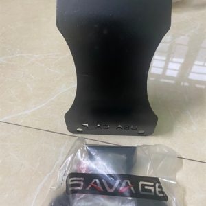 PAD BIỂN SỐ NGANG DẠNG CONG CÓ ĐÈN SPORTSTER/SOFTAIL M8 HÃNG SAVAGE