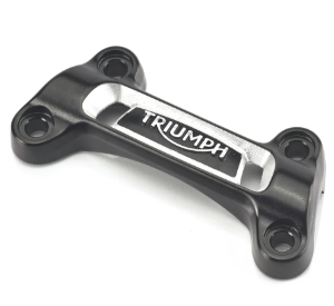 ỐP CHỤP GHI ĐÔNG TRIUMPH A2041631 - cái