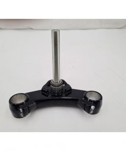 CHẢNG BA PHÍA DƯỚI KÈM TRỤC CỔ PHỐT GENUINE OEM HARLEY DAVIDSON BREAKOUT 2018 +