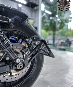 PAD BIỂN SỐ NGANG MÀU ĐEN CÓ ĐÈN SPORTSTER/ SOFTAIL M8 LK CUSTOM SP000952